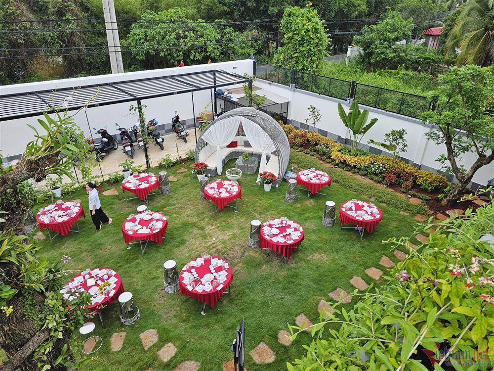 Villa 1.200m2 trị giá 35 tỷ đồng của ca sĩ 5 con Quách Thành Danh-5