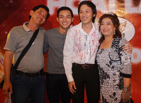 Thân thế người phụ nữ kín tiếng nâng giấc ước mơ ca hát của ca sĩ Hoài Lâm-4