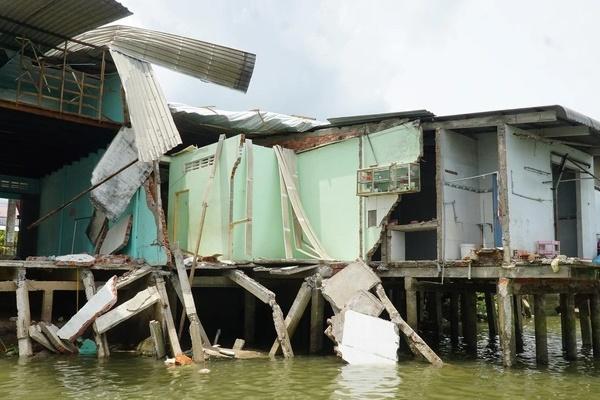 Sạt lở lúc thi công đèo Prenn, 2 người thương vong-2