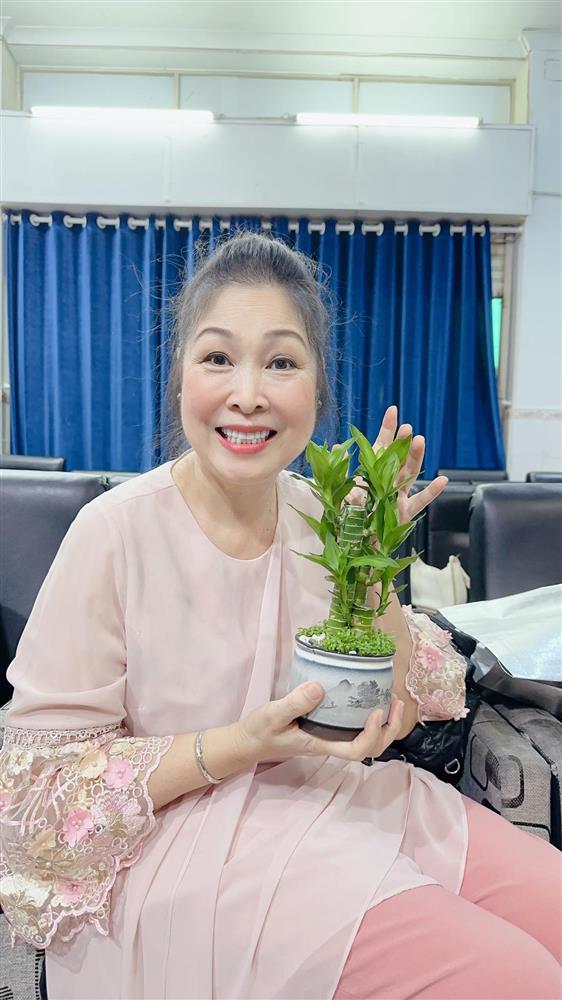 Chồng giảm 42kg vợ giảm 14kg, Hồng Vân - Lê Tuấn Anh như lột xác-10