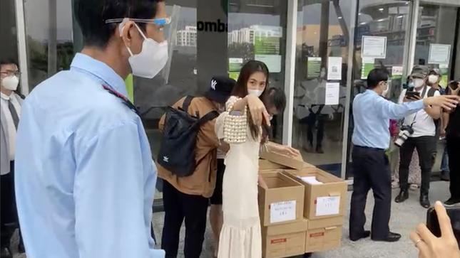 Nỗi ám ảnh từ những camera chạy bằng cơm-1