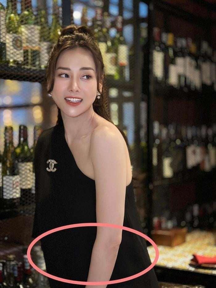 Đập tan đồn đoán mang thai, Phương Oanh tung hình ăn diện sang chảnh-7