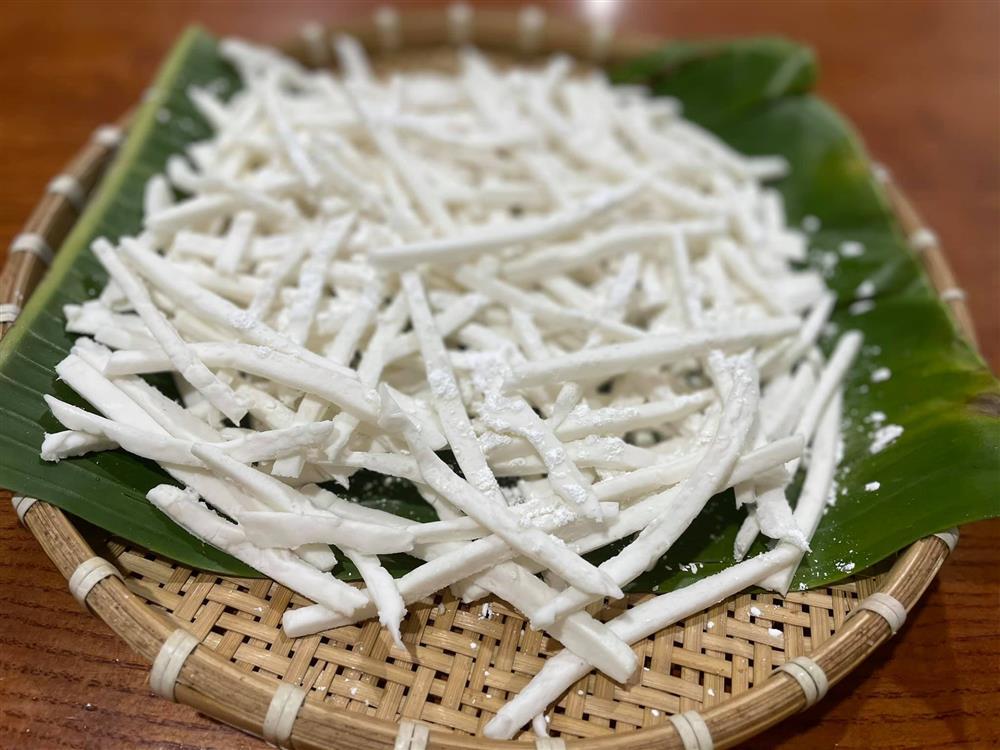 Món cháo lạ khách ăn phải dùng đũa, vừa thưởng thức vừa toát mồ hôi ở Quảng Trị-3