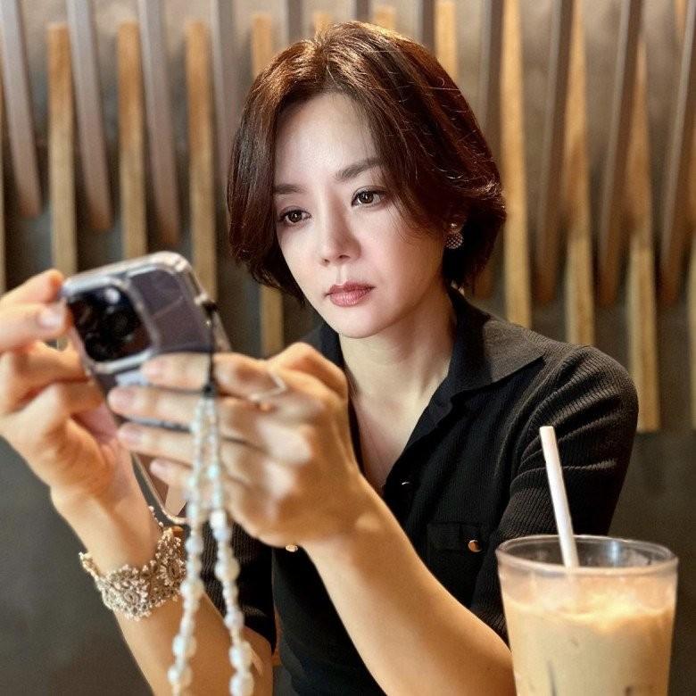 Nữ thần Chae Rim và hành trình lấy lại nhan sắc sau di chứng phẫu thuật thẩm mỹ-9