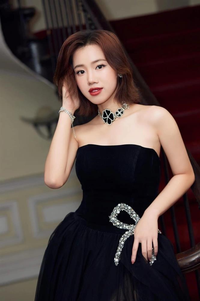 Ghen tỵ với nữ du học sinh Việt được làm việc cùng nhiều sao Hàn nổi tiếng-8