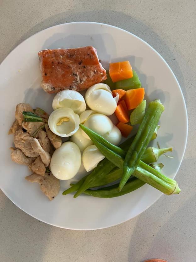 HHen Niê được fan quốc tế săn đón, ăn gì để body vạn người mê?-4