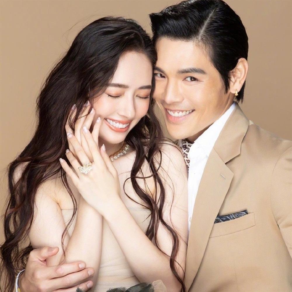 Tha thứ chồng ngoại tình, Quách Bích Đình được nhà chồng tỷ phú đền đáp-1