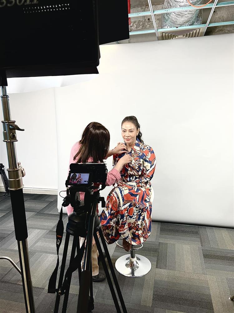 Thu Minh tuổi 46 body đẹp không chỗ chê, ảnh chụp lén dung nhan khác lạ-2