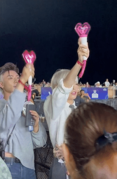 Đức Phúc - Erik đến xem Hyoyeon (SNSD) quẩy ở Hội An-4