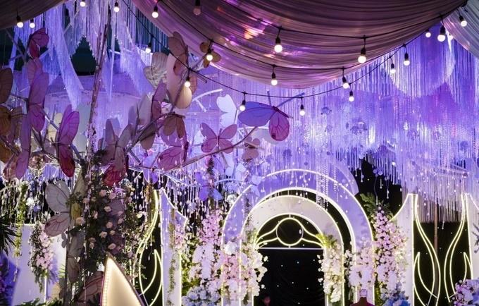 Đám cưới con gái đại gia ở Long An: Trang trí 2 tấn hoa, 200 người phục vụ-5