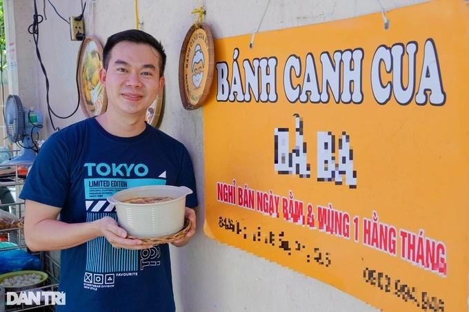 Bỏ việc lương 1.000 USD, chàng trai đi bán bánh canh cua vì... mẹ-3