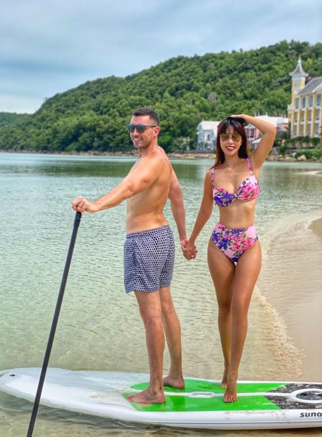 Hà Anh hết giờ chăm con đi nhảy đầm, khoe đường cong U40 tuyệt mỹ-1