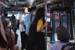 Truy tìm 'yêu râu xanh' trên các tuyến xe buýt ở Hà Nội