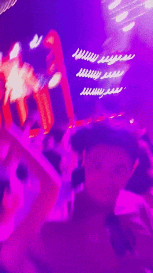 Song Hye Kyo giúp dàn sao thoát tranh cãi biệt đãi ở concert Bruno Mars-3