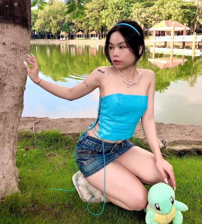 Nữ rapper Liu Grace gây sốt với giọng ca độc lạ và gu thời trang táo bạo-9