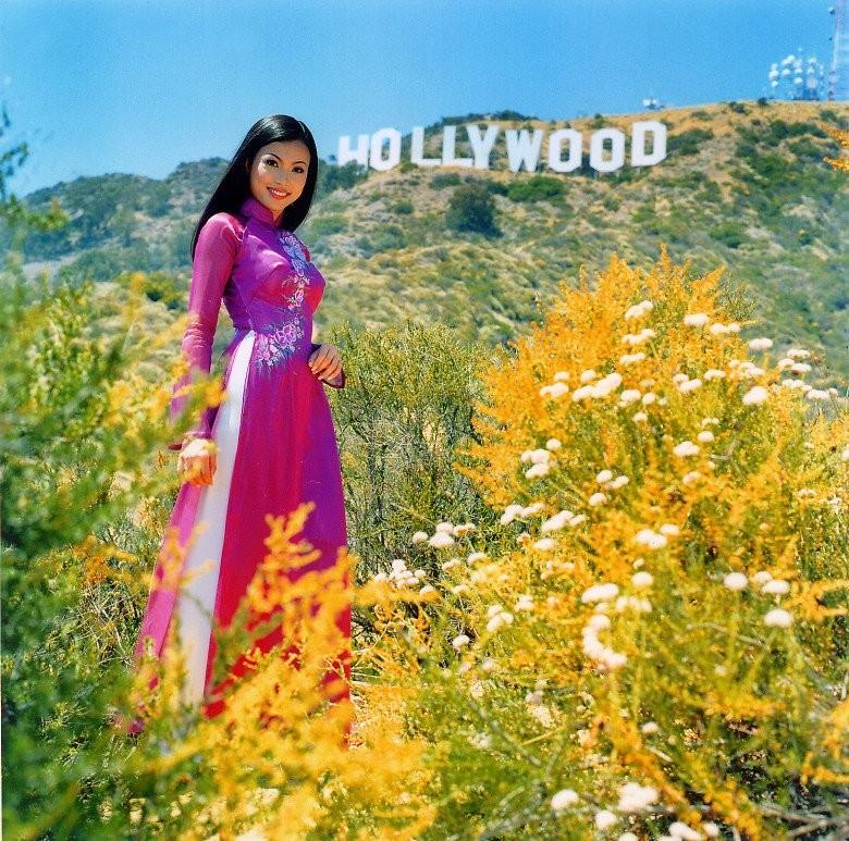 Hoa hậu giàu nhất Việt Nam ở nhà dát vàng, nhan sắc đẹp rạng ngời không chói loá-5