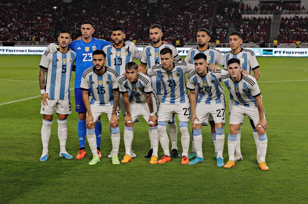 Vắng Messi, Argentina thắng nhọc nhằn Indonesia-1