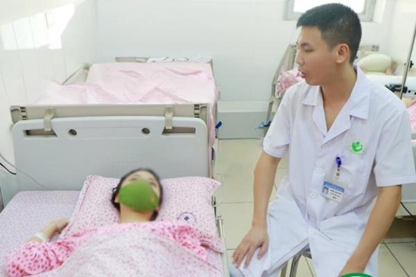 Hy hữu: Mang song thai một trong tử cung, một ngoài tử cung-1