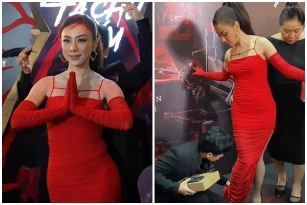 Người đẹp cụt 2 chân, 1 tay gây xúc động ở Hoa hậu Chuyển giới Thái Lan-9