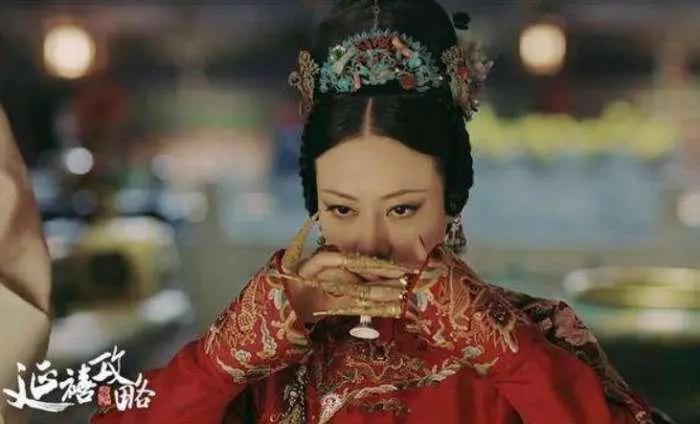 Bí mật đằng sau công dụng của bộ móng tay dài của phi tần nhà Thanh-2