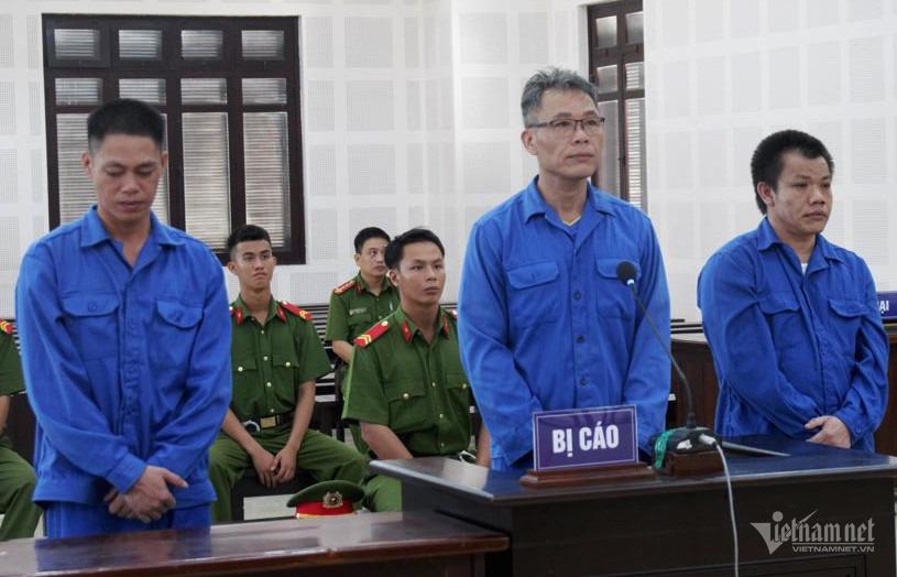 Mâu thuẫn đỉnh điểm, thả chó cắn hàng xóm cấp cứu-1