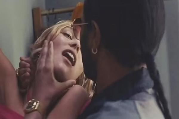 Cảnh sex đáng sợ nhất trong phim có Jennie (BlackPink)-1