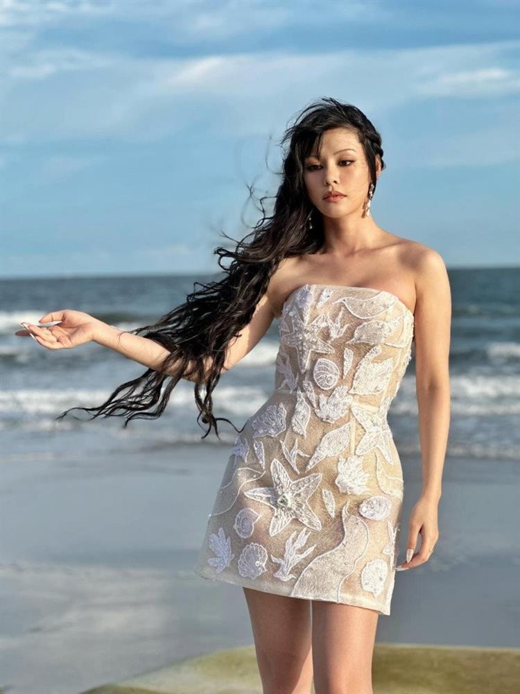 Bạn gái đạo diễn Dũng khùng đi diễn có nhiều màn cởi đồ kịch tính-14