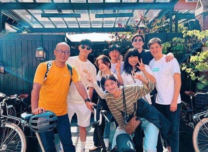 Bị đồn là bạn gái của Park Seo Joon, hot girl 9X bất ngờ bị truy lùng-6