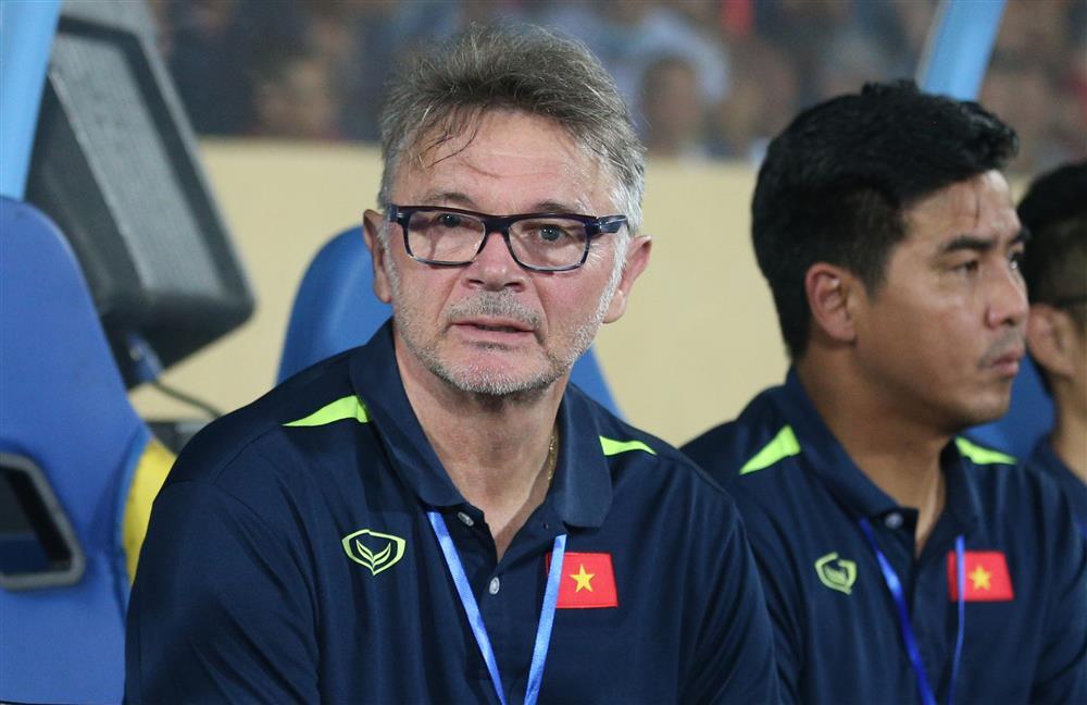 BLV Quang Tùng: HLV Philippe Troussier táo bạo trong cách dụng quân-2