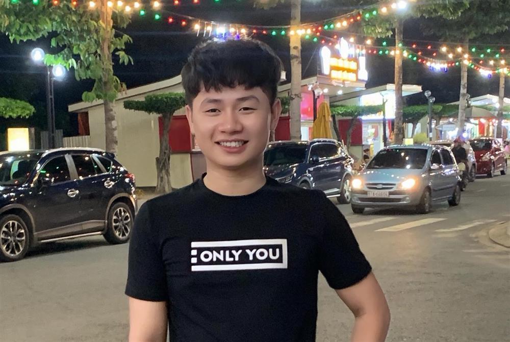 3 thanh niên lao xuống sông Sài Gòn cứu hai mẹ con bị đuối nước-1