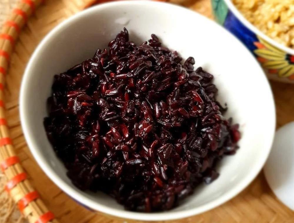 Món ăn hot nhất chợ Tết Đoan Ngọ, dân buôn chốt bán cả tấn-2