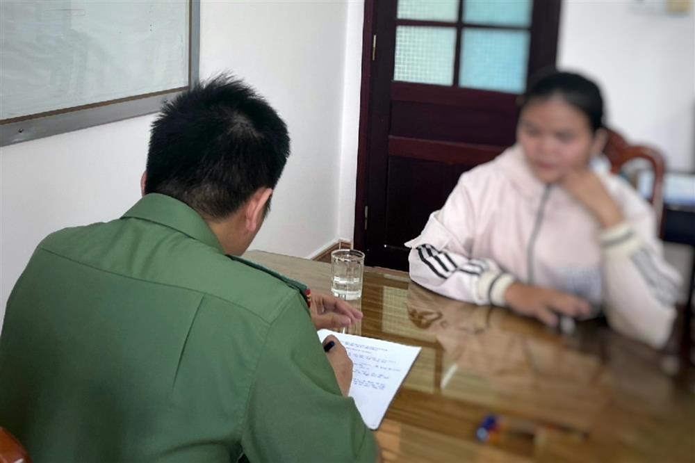Phạt người phụ nữ đăng clip bịa đặt nguyên nhân vụ tấn công trụ sở xã ở Đắk Lắk-1