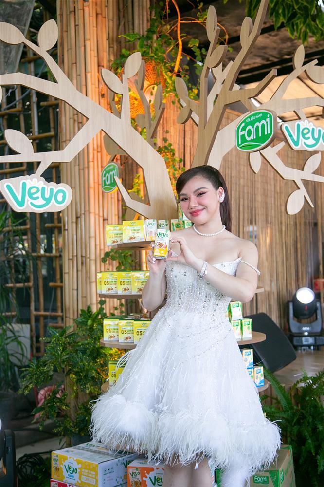 Veyo Yogurt và Fami đồng hành cùng show thực tế ‘La cà hát ca’-2