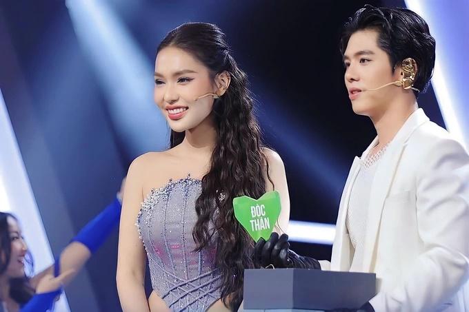 Chàng ca sĩ Bắc Giang điển trai bị hot girl chuyển giới từ chối hẹn hò-2