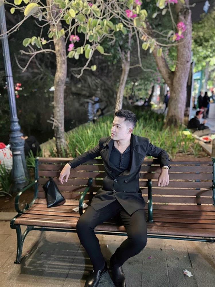 9X được cộng đồng mạng tìm kiếm vì đẹp trai, nửa đêm giúp đỡ người bị nạn-2