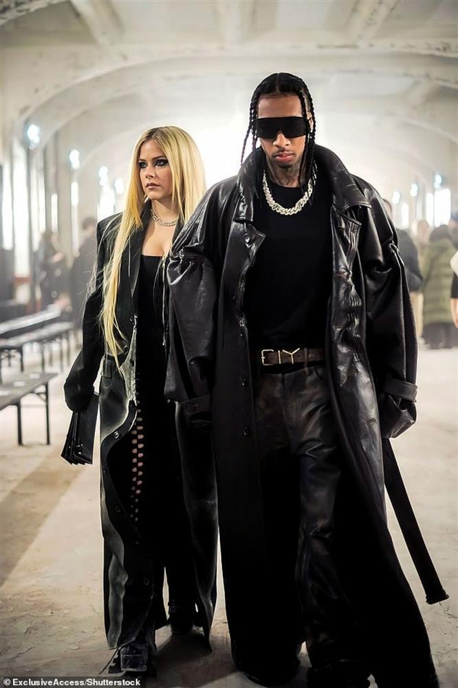Avril Lavigne chia tay rapper gốc Việt Tyga sau 3 tháng hẹn hò-1