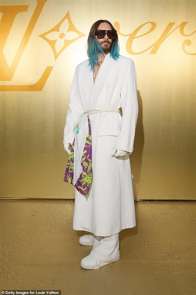 Jared Leto chiếm trọn spotlight với phong cách lập dị tại sự kiện của Louis Vuitton-4