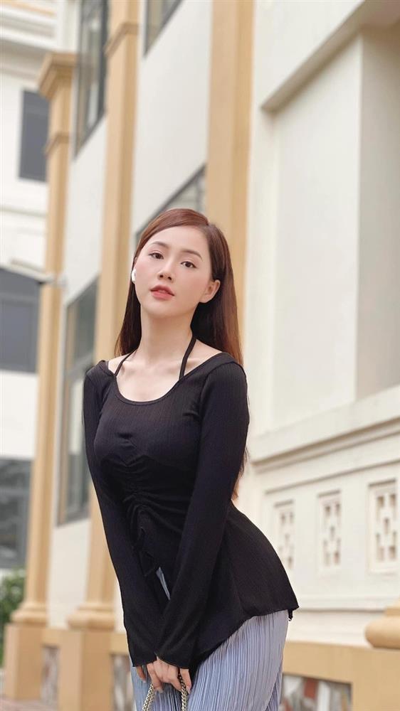 Đời thường trẻ trung, gợi cảm của Minh Thu Nơi Giấc Mơ Tìm Về-6