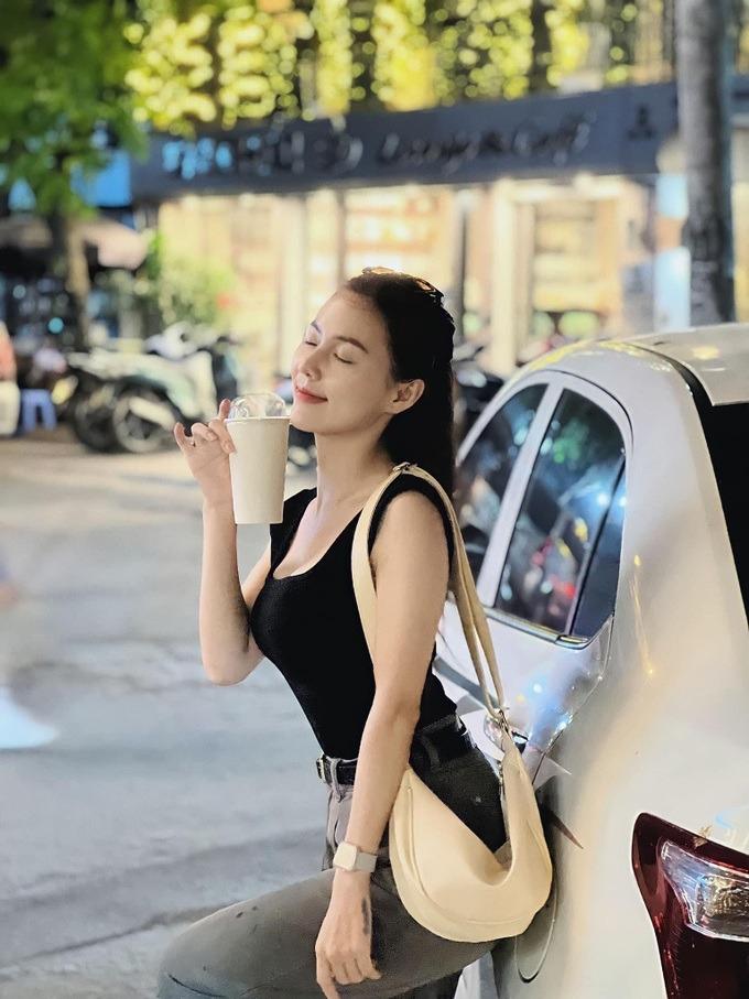 Đời thường trẻ trung, gợi cảm của Minh Thu Nơi Giấc Mơ Tìm Về-7