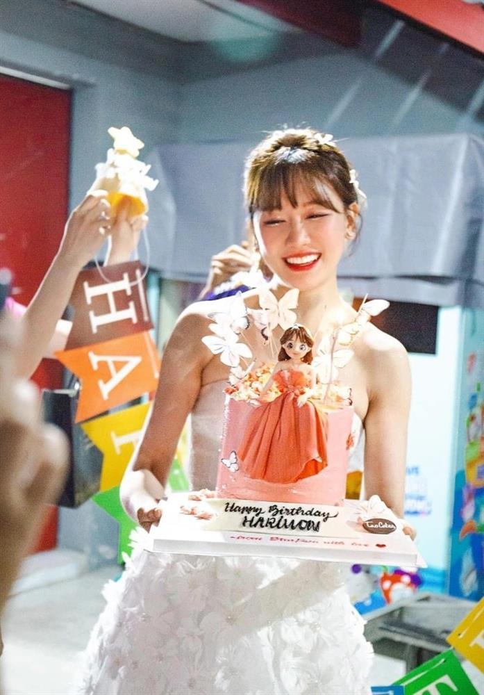 Trấn Thành viết tiếng Hàn mừng sinh nhật Hari Won nhưng bị phát hiện sai chính tả-2