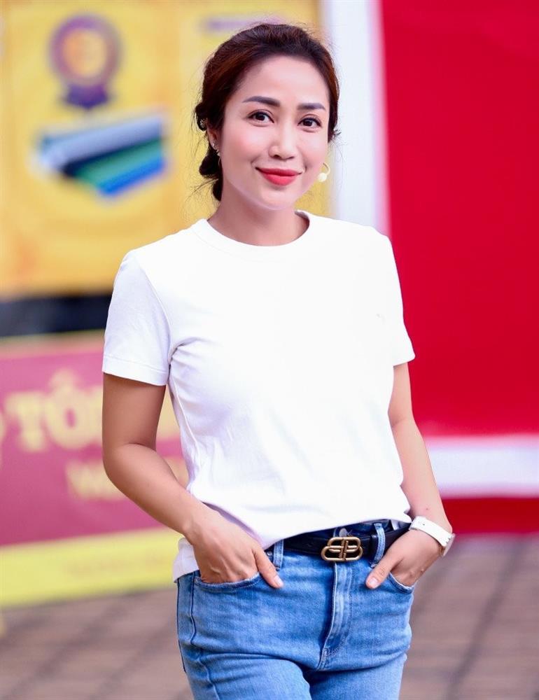 Ốc Thanh Vân sống thế nào sau thời gian biến mất khỏi sóng truyền hình?-2