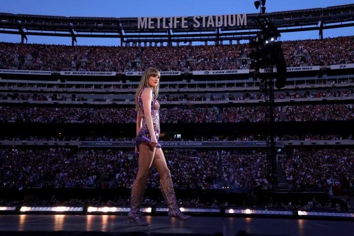 Taylor Swift công bố đi tour Châu Á, cuộc chiến săn vé quá khốc liệt-3
