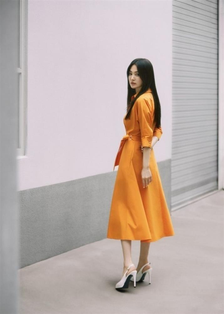 Song Hye Kyo vẫn trẻ đẹp hút hồn ở tuổi 42-6