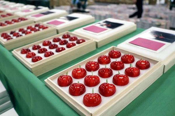 Loại cherry này có gì đặc biệt mà hộp 15 quả có giá hơn 82 triệu đồng-1
