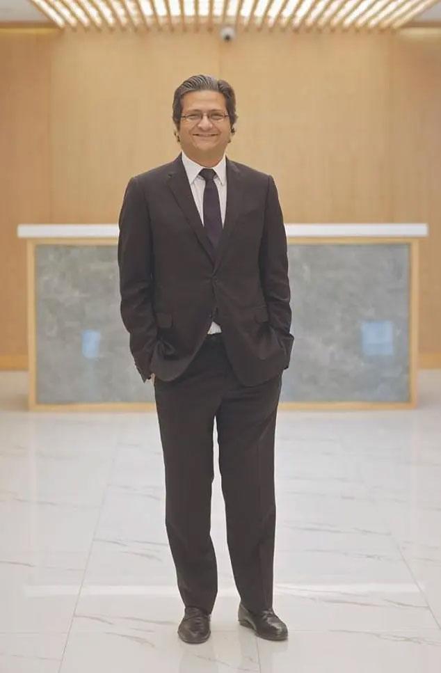 Câu chuyện thương tâm về nạn nhân nhỏ tuổi nhất trong vụ nổ tàu Titan-4