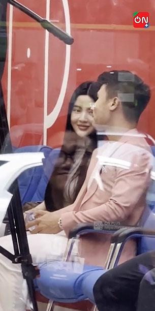 Chu Thanh Huyền gây chú ý trong ngày đặc biệt của Quang Hải-2