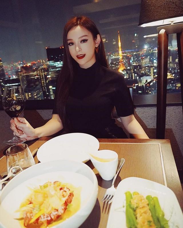 Sống trong biệt thự 100 tỷ, Huyền Baby ăn thế này bảo sao chồng yêu!-5