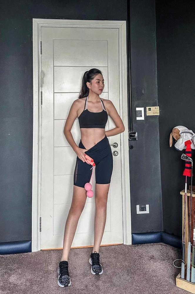 MC đẹp nhất VTV mỗi lần mặc bikini đều khiến dân tình trầm trồ-10