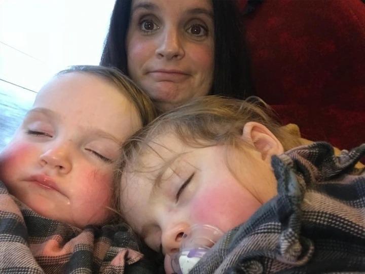 Người phụ nữ có 22 đứa con, chửa đẻ từ năm 14 tuổi đến lúc U50-2