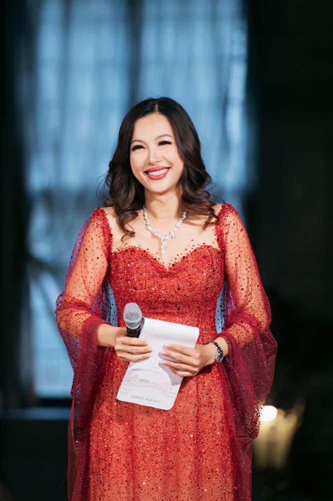 Hoa hậu từng được mệnh danh giàu nhất Việt Nam hiện sống ra sao trong căn nhà tại Ý?-1